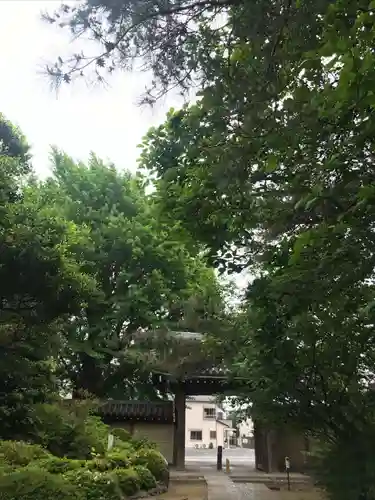 妙寿寺の庭園