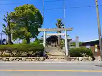 神明社の鳥居