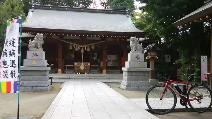 新田神社の本殿・本堂