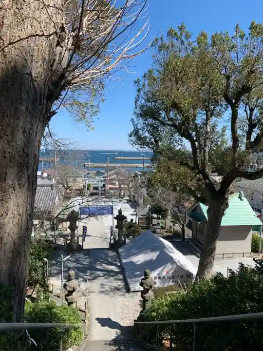 走水神社の{uncategorized: "未分類", other: "その他", undefined: "問題あり", building: "その他建物", grave: "お墓", sacred_gate: "鳥居", guardian: "狛犬", statue: "像", buddha: "仏像", history: "歴史", nature: "自然", garden: "庭園", animal: "動物", pagoda: "塔", temizu: "手水舎", mountain_gate: "山門・神門", sanctuary: "本殿・本堂", subordinate: "末社・摂社", art: "芸術", scenery: "景色", jizo: "地蔵", ema: "絵馬", goshuin: "御朱印", omikuji: "おみくじ", items: "授与品その他", amulet: "お守り", goshuincho: "御朱印帳", eats: "食事", festival: "お祭り", votive_dance: "神楽", shichigosan: "七五三参", wedding: "結婚式", experience: "体験その他", initially: "初詣", around: "周辺", anti_infection: "感染症対策"}