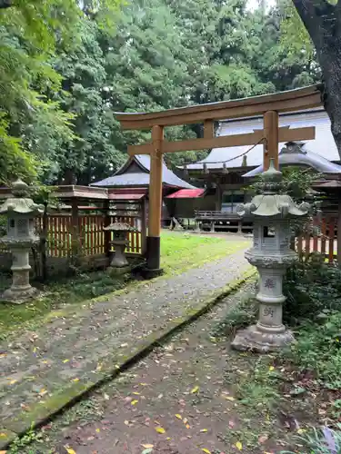 都々古別神社(馬場)の鳥居