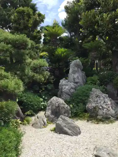 常照寺の庭園