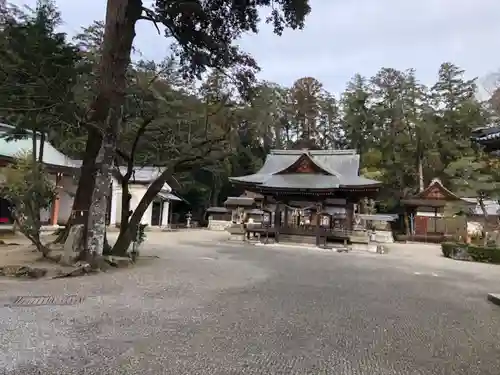 奥石神社の建物その他