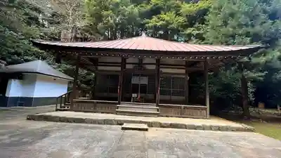 高代寺の本殿・本堂