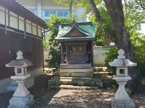 高宮寺の末社