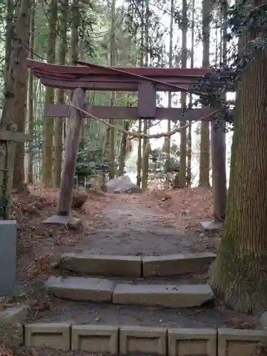 群塚神社の鳥居