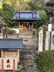 芳養八幡神社の末社