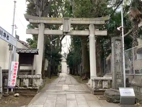 桐ヶ谷氷川神社の鳥居