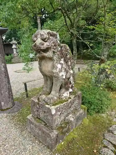 宇良神社(浦嶋神社)の狛犬