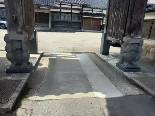 浄安寺(石川県)