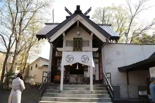 星置神社の本殿