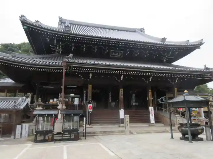 水間寺の本殿・本堂