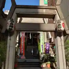 烏森神社の鳥居