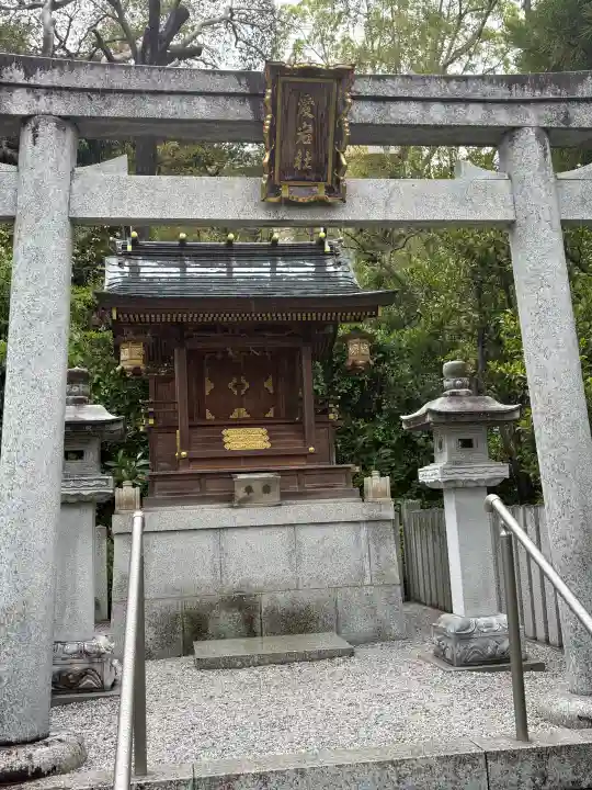 伊和志津神社の{uncategorized: "未分類", other: "その他", undefined: "問題あり", building: "その他建物", grave: "お墓", sacred_gate: "鳥居", guardian: "狛犬", statue: "像", buddha: "仏像", history: "歴史", nature: "自然", garden: "庭園", animal: "動物", pagoda: "塔", temizu: "手水舎", mountain_gate: "山門・神門", sanctuary: "本殿・本堂", subordinate: "末社・摂社", art: "芸術", scenery: "景色", jizo: "地蔵", ema: "絵馬", goshuin: "御朱印", omikuji: "おみくじ", items: "授与品その他", amulet: "お守り", goshuincho: "御朱印帳", eats: "食事", festival: "お祭り", votive_dance: "神楽", shichigosan: "七五三参", wedding: "結婚式", experience: "体験その他", initially: "初詣", around: "周辺", anti_infection: "感染症対策"}
