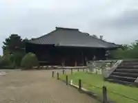 西大寺の本殿・本堂