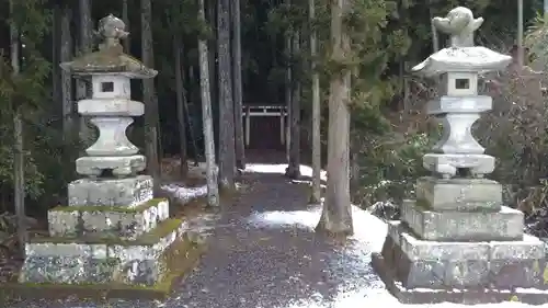 八幡神社の塔