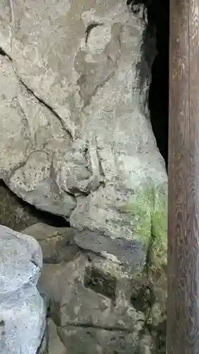 大分元町石仏の仏像