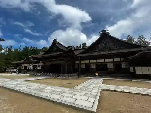 高野山金剛峯寺(和歌山県)