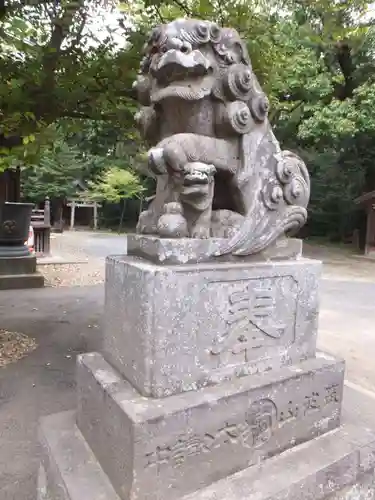 玉敷神社の狛犬