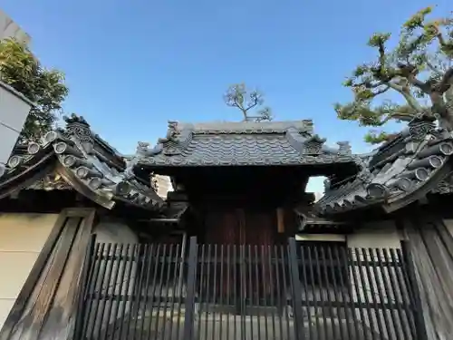 常順寺の山門・神門