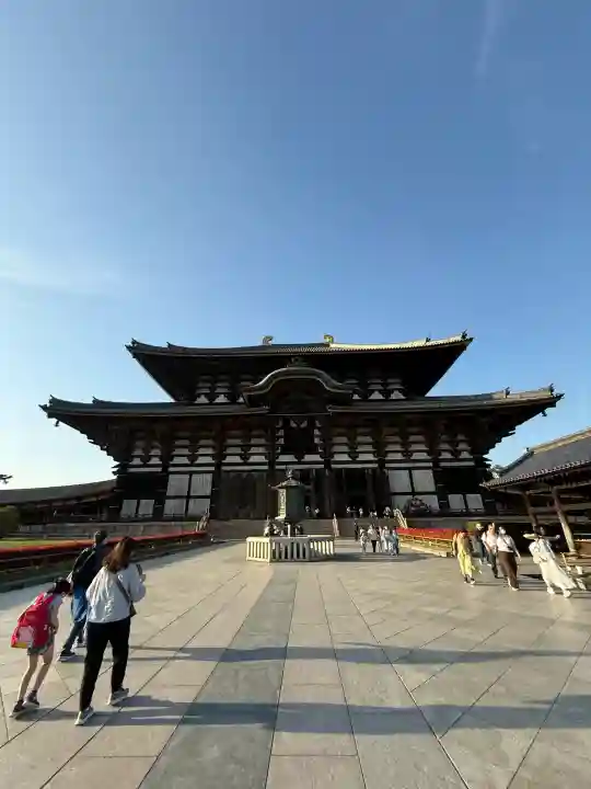 東大寺の{uncategorized: "未分類", other: "その他", undefined: "問題あり", building: "その他建物", grave: "お墓", sacred_gate: "鳥居", guardian: "狛犬", statue: "像", buddha: "仏像", history: "歴史", nature: "自然", garden: "庭園", animal: "動物", pagoda: "塔", temizu: "手水舎", mountain_gate: "山門・神門", sanctuary: "本殿・本堂", subordinate: "末社・摂社", art: "芸術", scenery: "景色", jizo: "地蔵", ema: "絵馬", goshuin: "御朱印", omikuji: "おみくじ", items: "授与品その他", amulet: "お守り", goshuincho: "御朱印帳", eats: "食事", festival: "お祭り", votive_dance: "神楽", shichigosan: "七五三参", wedding: "結婚式", experience: "体験その他", initially: "初詣", around: "周辺", anti_infection: "感染症対策"}