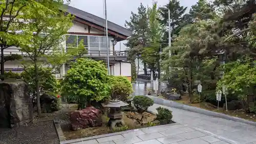 北見神社の庭園