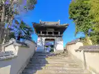 観音寺の山門・神門