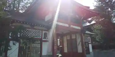 眞久寺の山門・神門