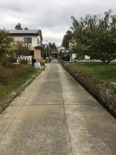 神部神社の建物その他