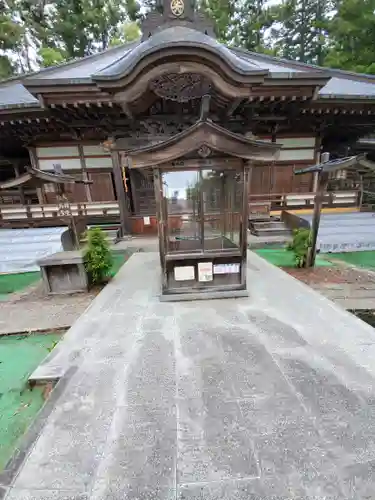 光丸山 法輪寺の本殿・本堂