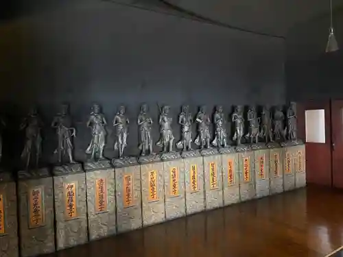 最福寺別院江の島大師の仏像