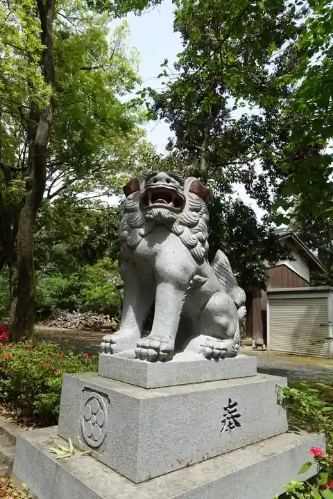 旦椋神社の狛犬
