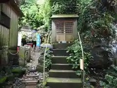 走水神社の末社