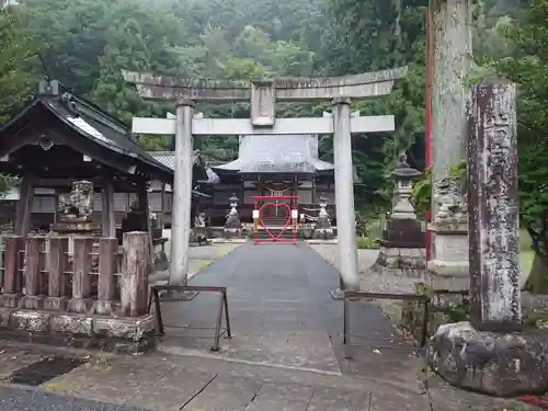 若宮八幡神社の鳥居