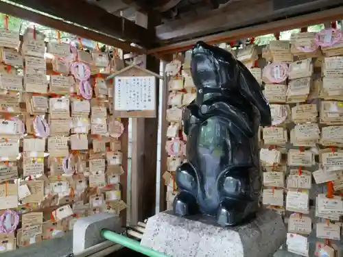 岡崎神社の狛犬