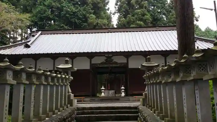 山宮浅間神社の本殿・本堂