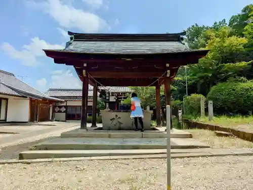 八幡神社（妻木）の手水