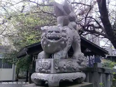 元三島神社の{uncategorized: "未分類", other: "その他", undefined: "問題あり", building: "その他建物", grave: "お墓", sacred_gate: "鳥居", guardian: "狛犬", statue: "像", buddha: "仏像", history: "歴史", nature: "自然", garden: "庭園", animal: "動物", pagoda: "塔", temizu: "手水舎", mountain_gate: "山門・神門", sanctuary: "本殿・本堂", subordinate: "末社・摂社", art: "芸術", scenery: "景色", jizo: "地蔵", ema: "絵馬", goshuin: "御朱印", omikuji: "おみくじ", items: "授与品その他", amulet: "お守り", goshuincho: "御朱印帳", eats: "食事", festival: "お祭り", votive_dance: "神楽", shichigosan: "七五三参", wedding: "結婚式", experience: "体験その他", initially: "初詣", around: "周辺", anti_infection: "感染症対策"}