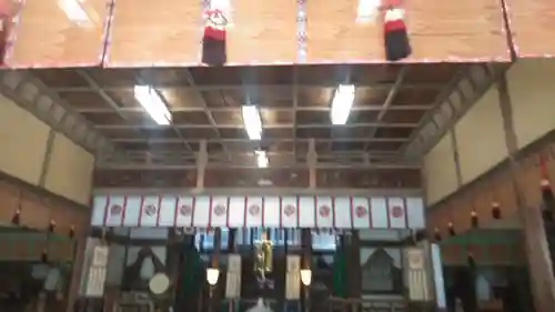 甲宗八幡宮の本殿・本堂