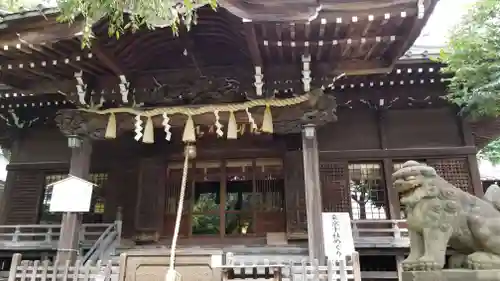 白山神社の本殿・本堂