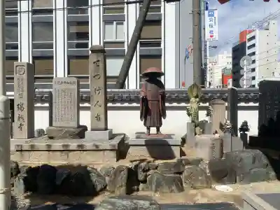 瑞龍寺の{uncategorized: "未分類", other: "その他", undefined: "問題あり", building: "その他建物", grave: "お墓", sacred_gate: "鳥居", guardian: "狛犬", statue: "像", buddha: "仏像", history: "歴史", nature: "自然", garden: "庭園", animal: "動物", pagoda: "塔", temizu: "手水舎", mountain_gate: "山門・神門", sanctuary: "本殿・本堂", subordinate: "末社・摂社", art: "芸術", scenery: "景色", jizo: "地蔵", ema: "絵馬", goshuin: "御朱印", omikuji: "おみくじ", items: "授与品その他", amulet: "お守り", goshuincho: "御朱印帳", eats: "食事", festival: "お祭り", votive_dance: "神楽", shichigosan: "七五三参", wedding: "結婚式", experience: "体験その他", initially: "初詣", around: "周辺", anti_infection: "感染症対策"}