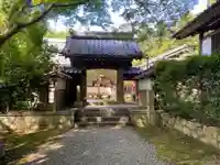 吸湖山 青岸寺の山門・神門
