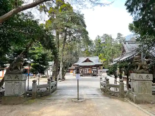 奥石神社の建物その他