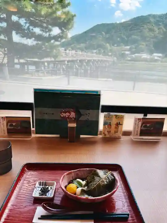 櫟谷宗像神社(松尾大社摂社)(京都府)