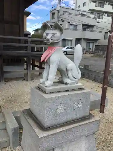 稲荷神社の狛犬