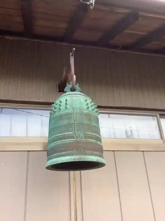 鷲嶺寺の本殿・本堂