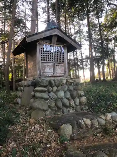 伊古乃速御玉比売神社の末社