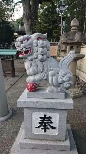 名古屋東照宮の狛犬