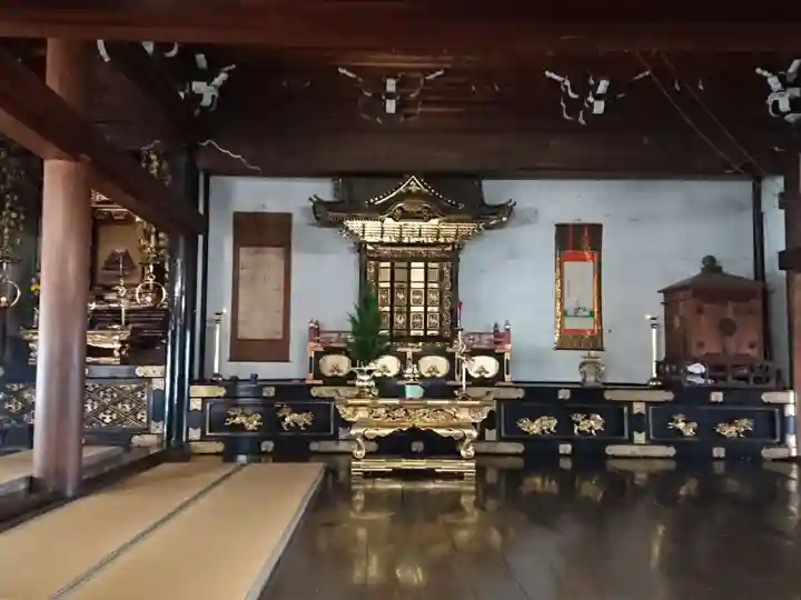 専修坊の本殿・本堂