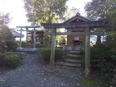狭山八幡神社の末社・摂社